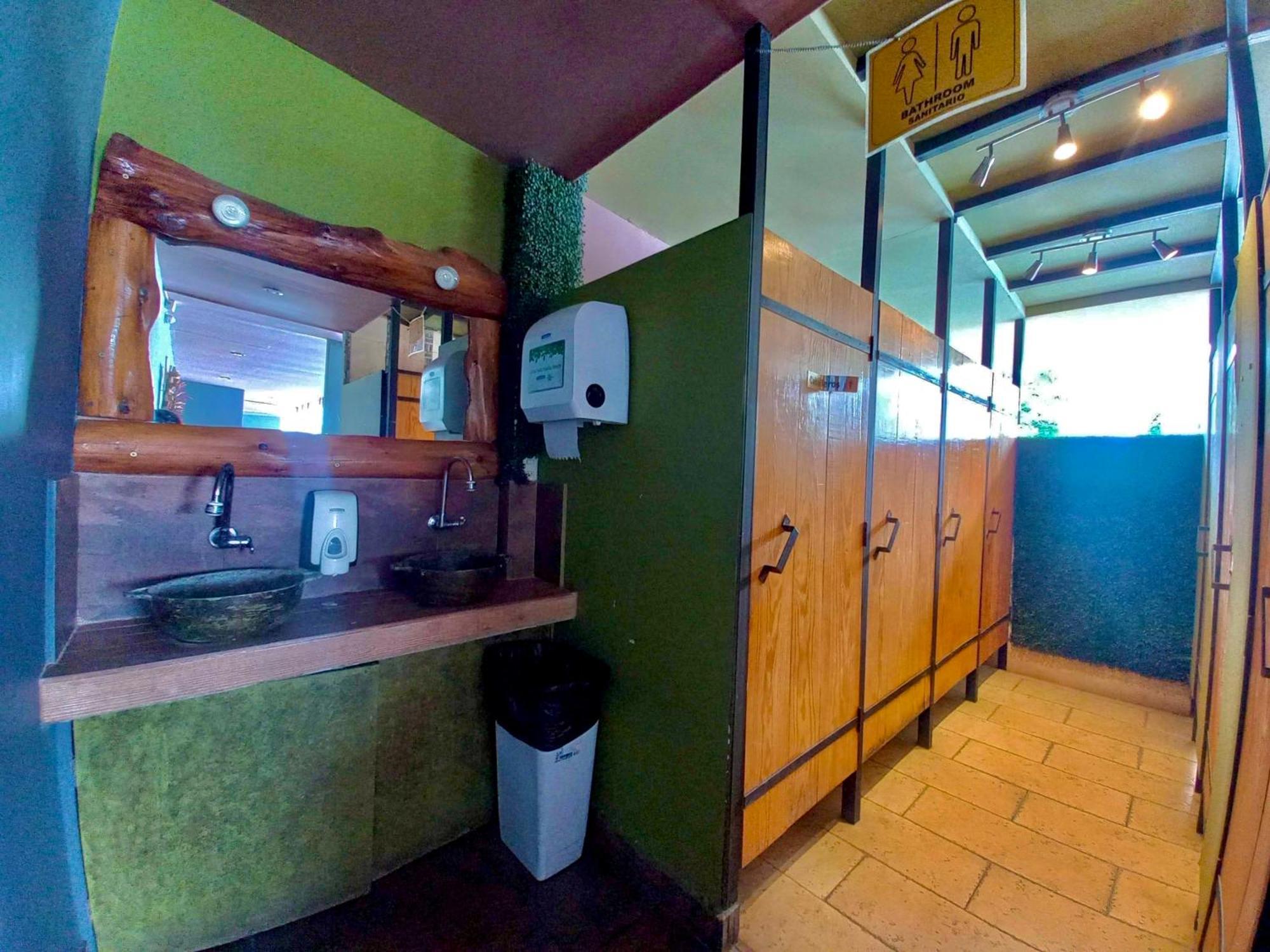 La Zona Hostel San Salvador Room photo